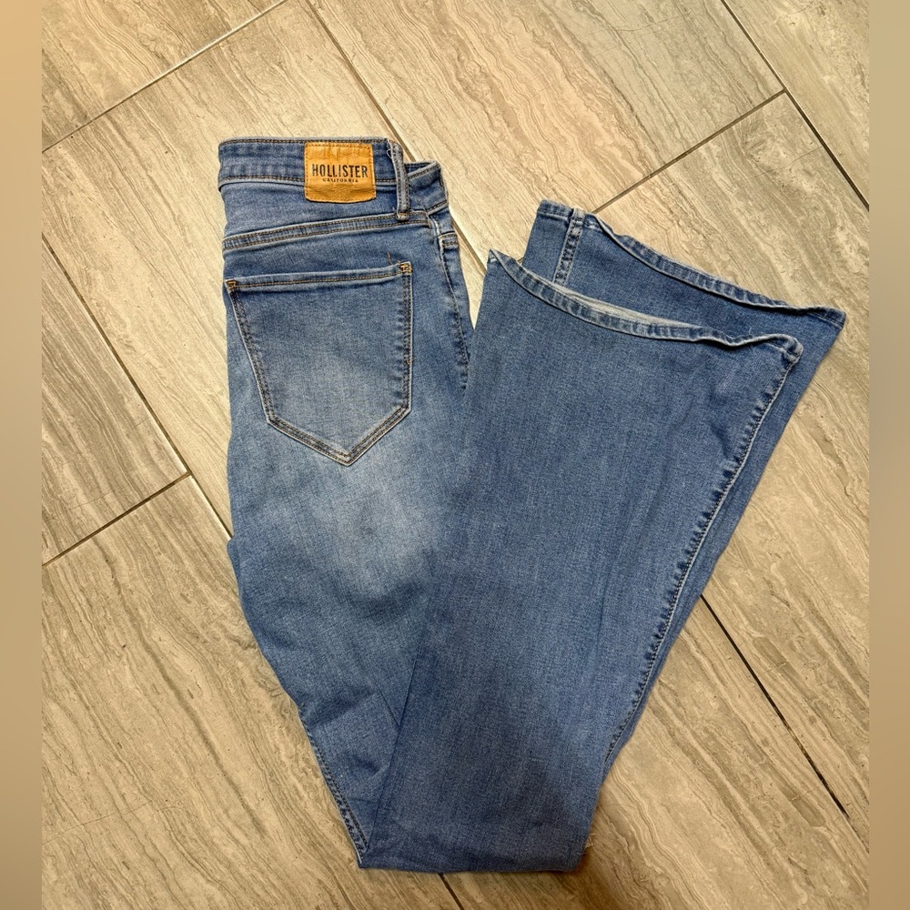 Hollister Medium Blue Jeans